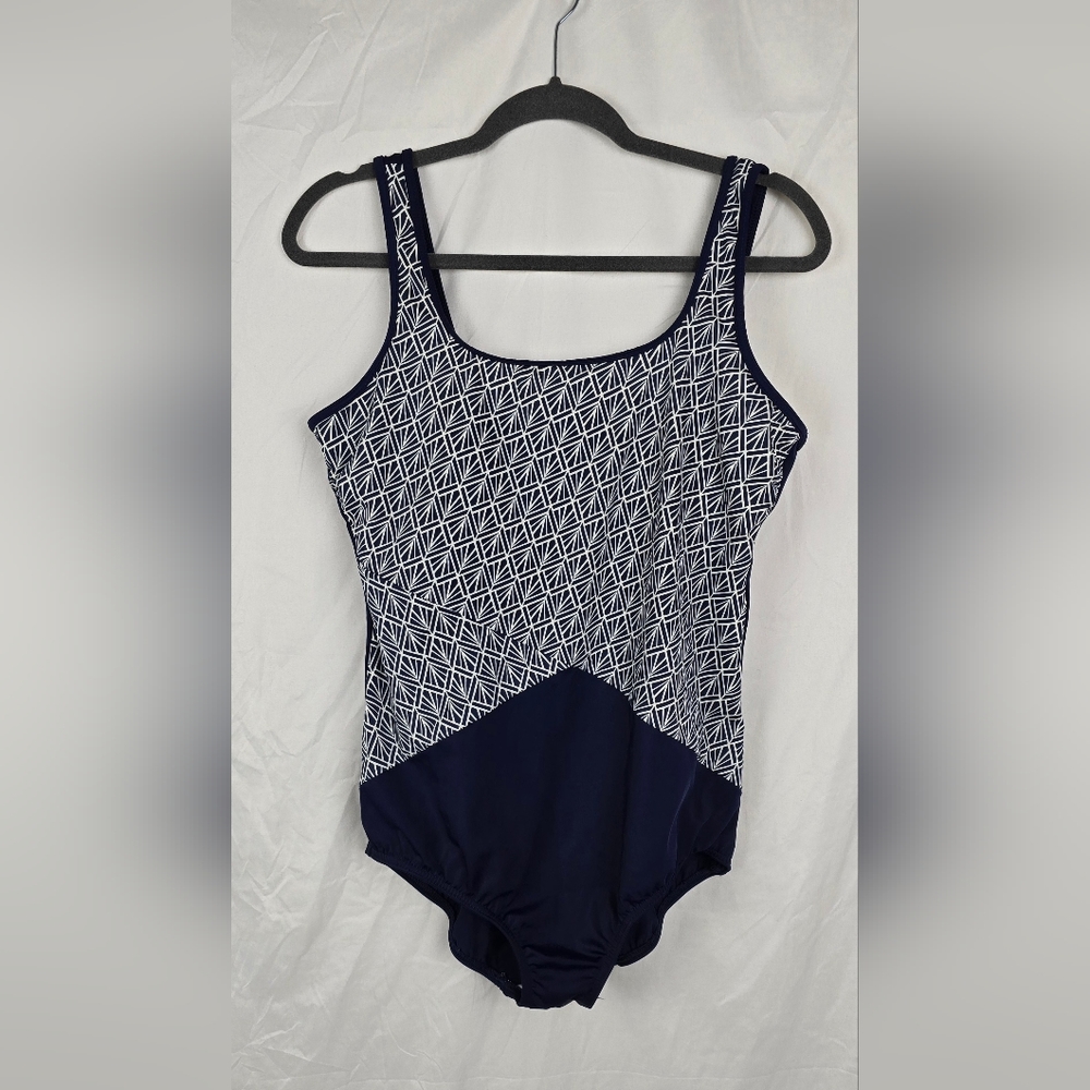 Lands' End Geometric Navy Blue Modest Vacation 1pc Swimsuit sz 16